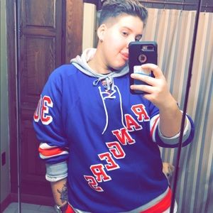 Meet your Posher, Hayden